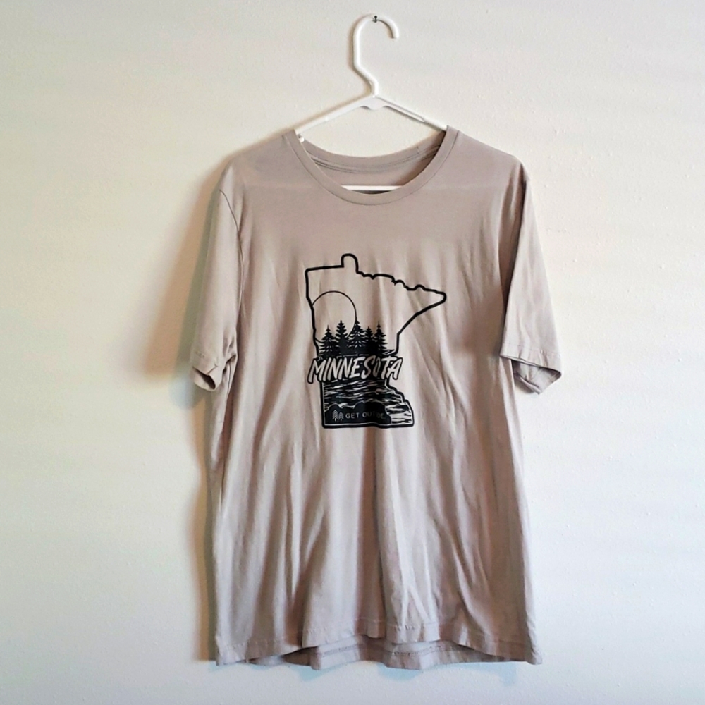 Minnesota crew neck Tshirt XL